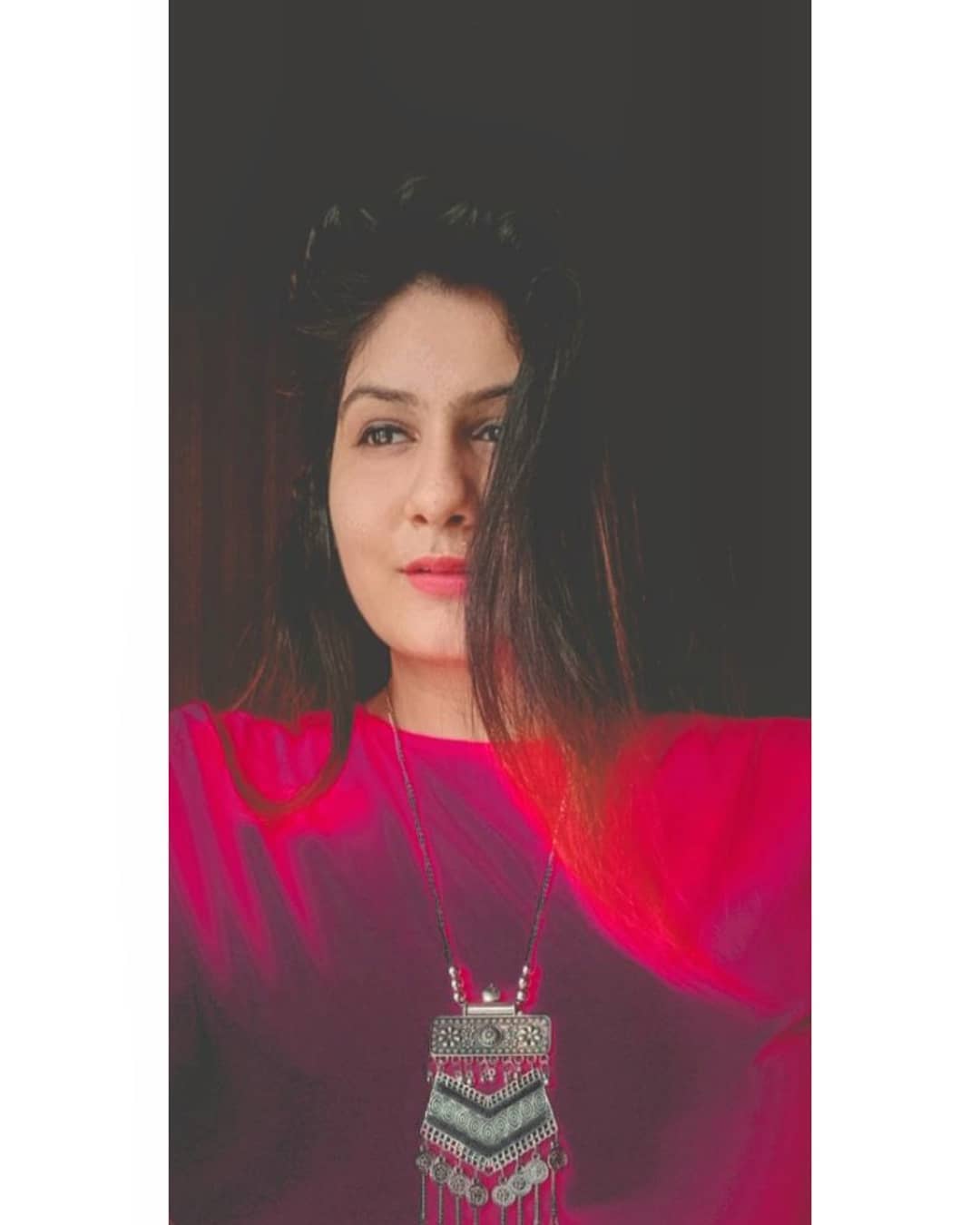 Loading...