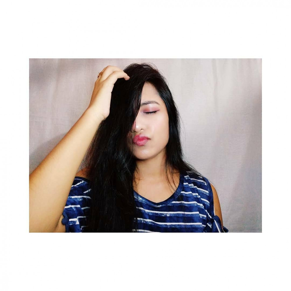 Loading...