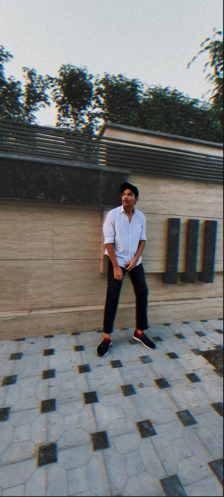 Loading...