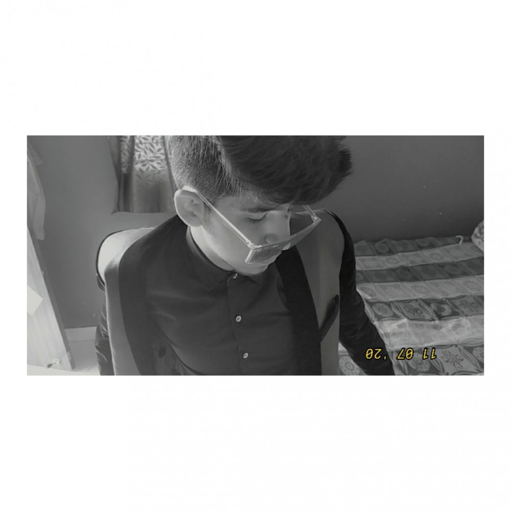 Loading...