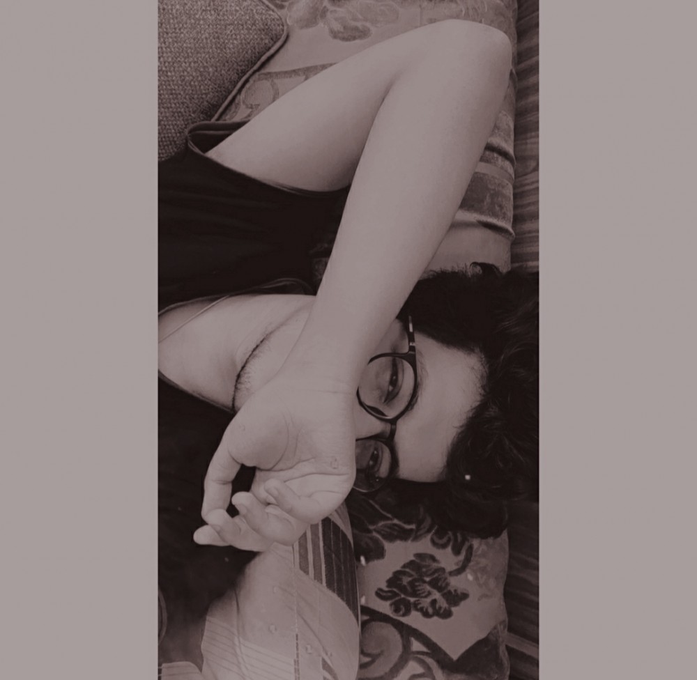 Loading...